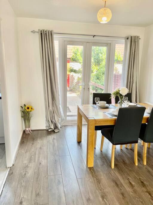 The Herald House Dartford 3 Bedroom Apartment Exterior foto
