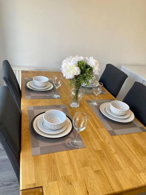 The Herald House Dartford 3 Bedroom Apartment Exterior foto
